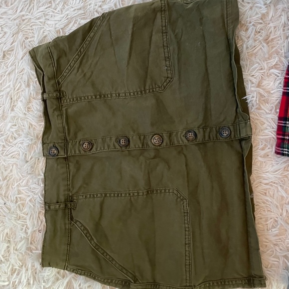 Garage army green skirt - Picture 1 of 2